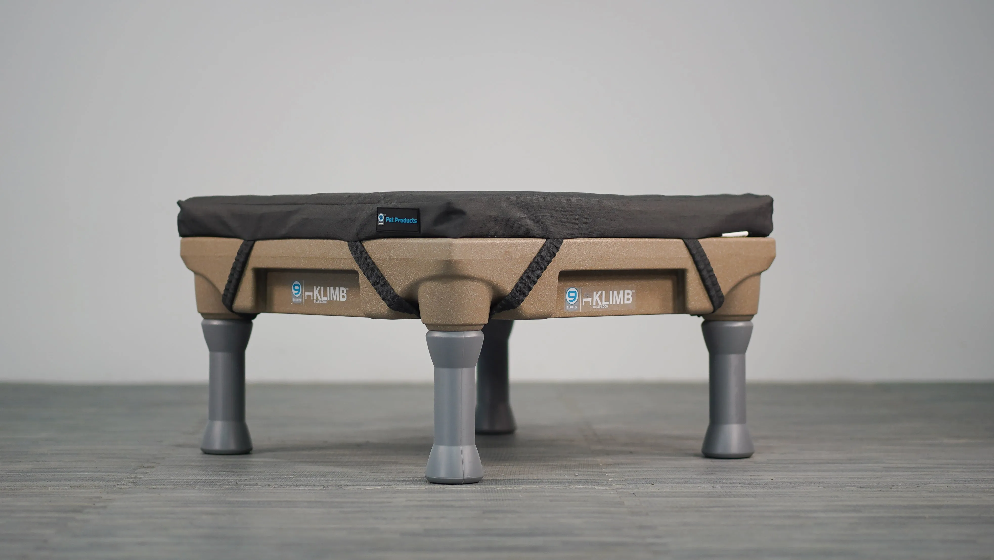 Blue-9 Restore Dog Bed Single