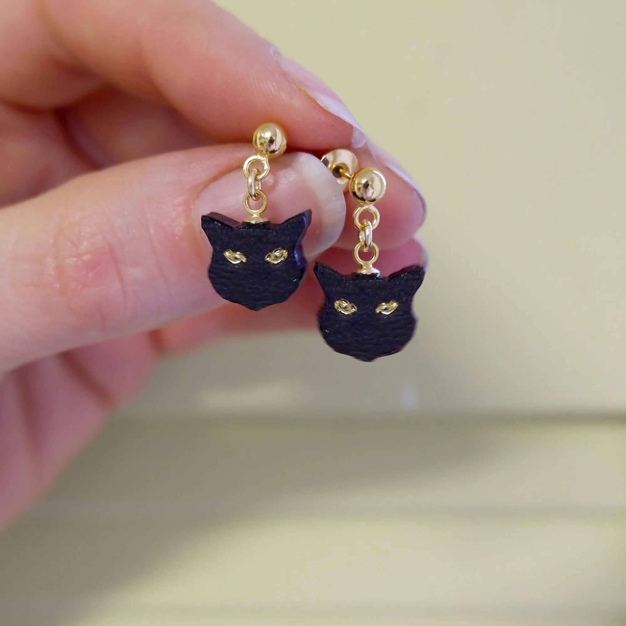 LITTLE BLACK CAT . drop studs