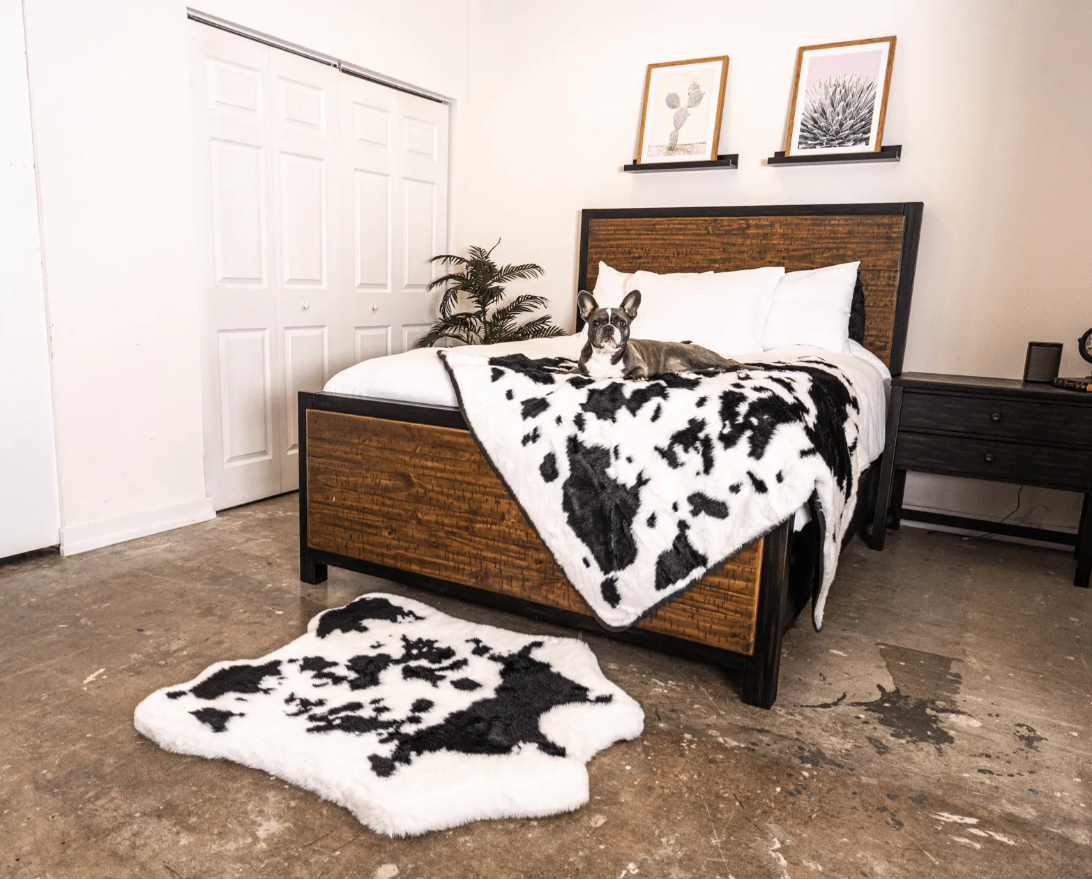 PupRug™ Junior Memory Foam Bed   Matching Waterproof Blanket Bundle - Black Faux Cowhide